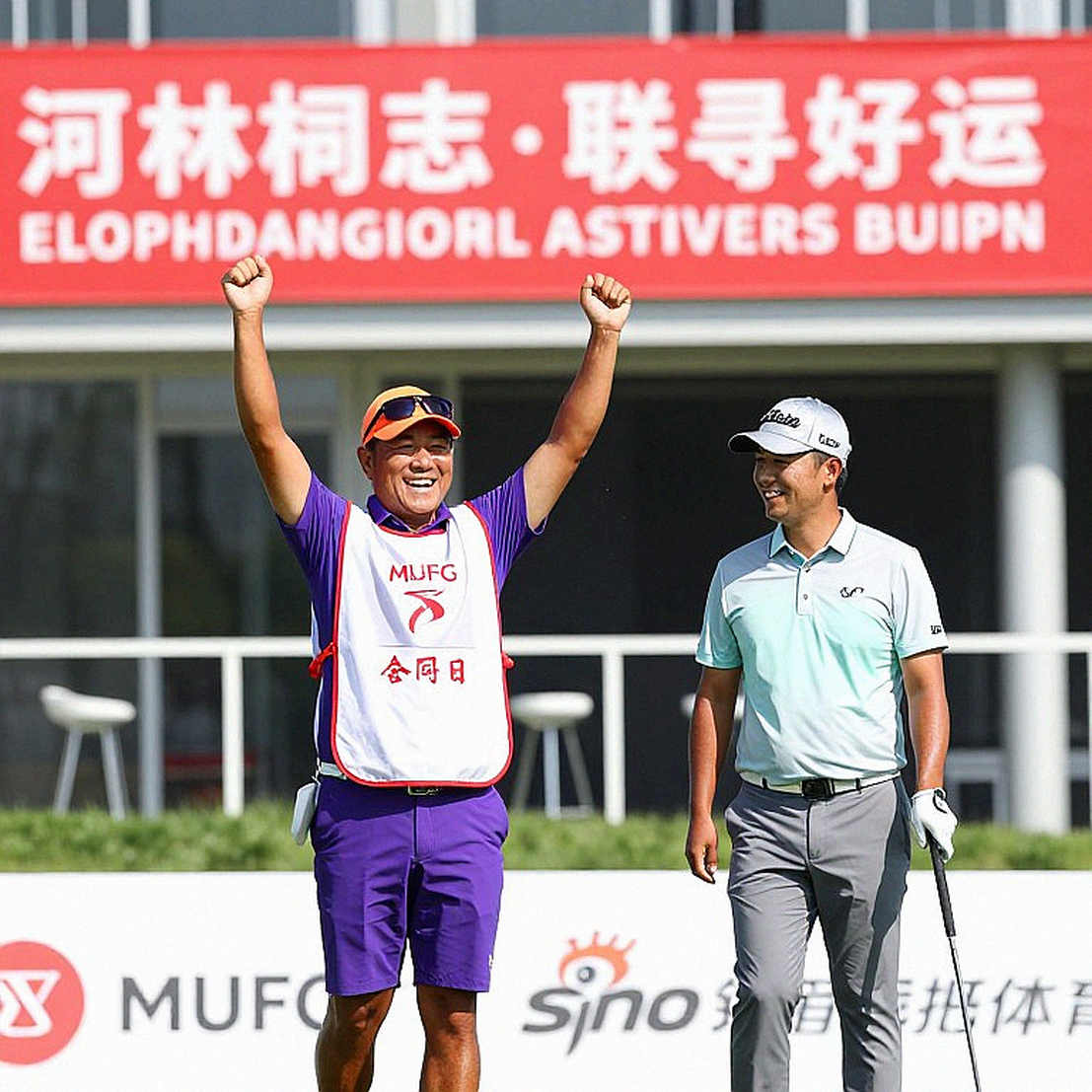 Khi bảng số golf trống rỗng: Người viết thể thao giữa phân tích và ký ức