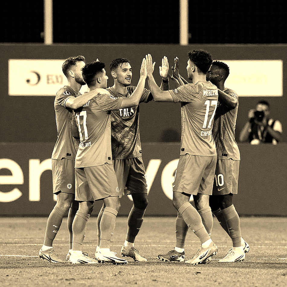 Torreira, trận thắng 2-2 và lỗ hổng quản trị trạng thái trận đấu